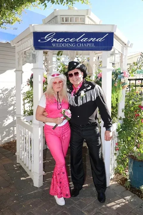 Eheversprechen mit Elvis in Vegas erneuern – Klassik Feeling erleben